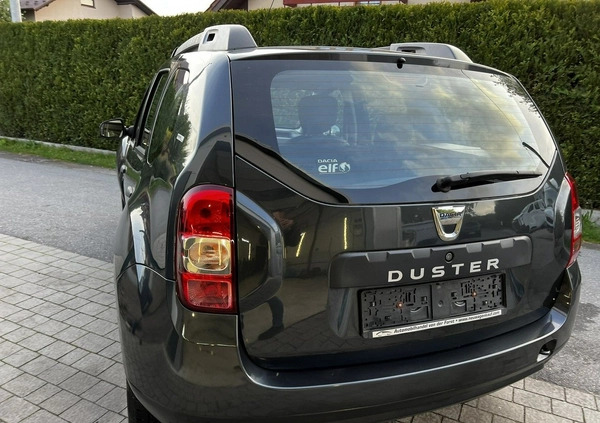 Dacia Duster cena 38900 przebieg: 179000, rok produkcji 2016 z Karlino małe 529